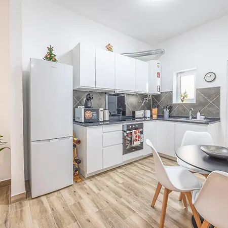 Ferreira's Retreat *